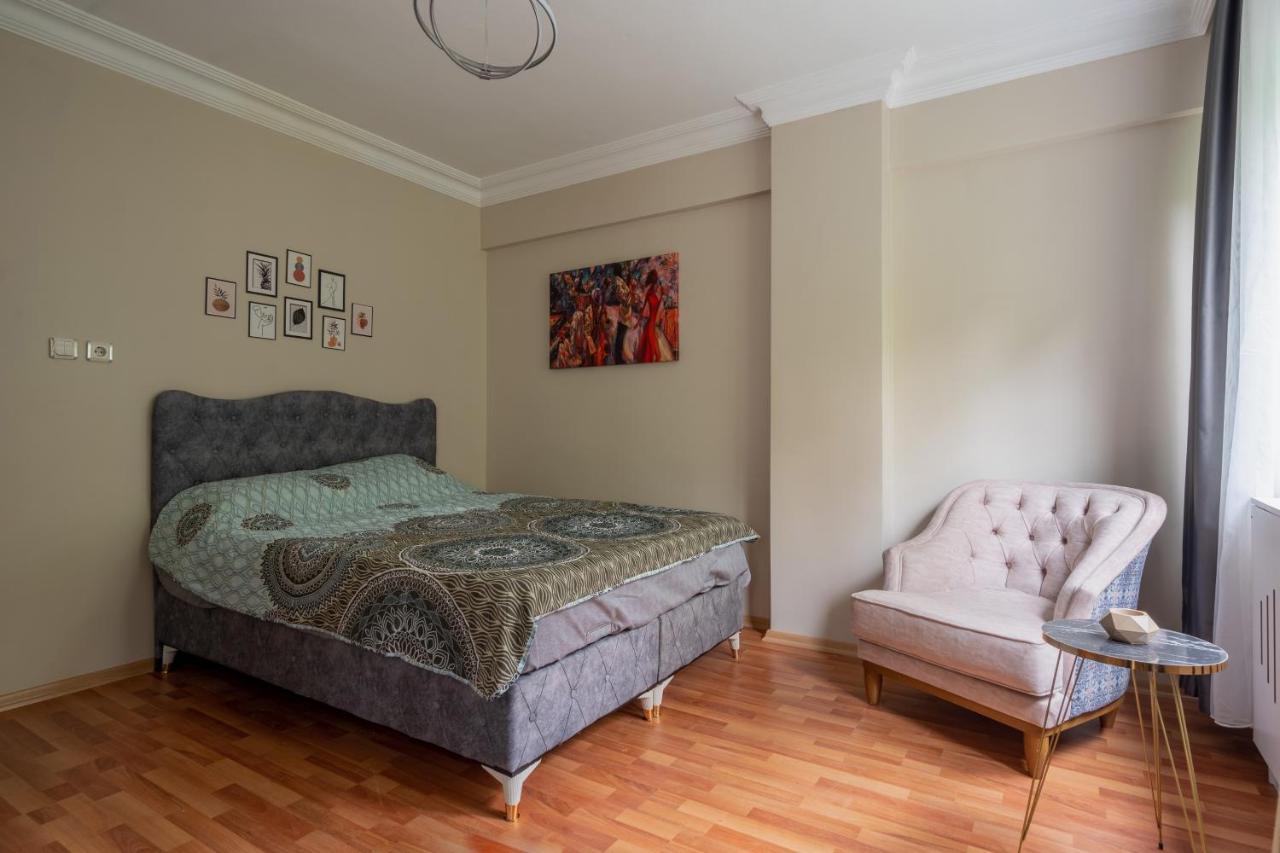 Besiktas And Sisli Luxury Flat Istanboel