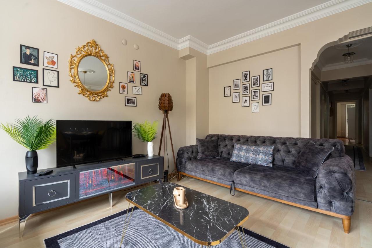 Besiktas And Sisli Luxury Flat Istanboel